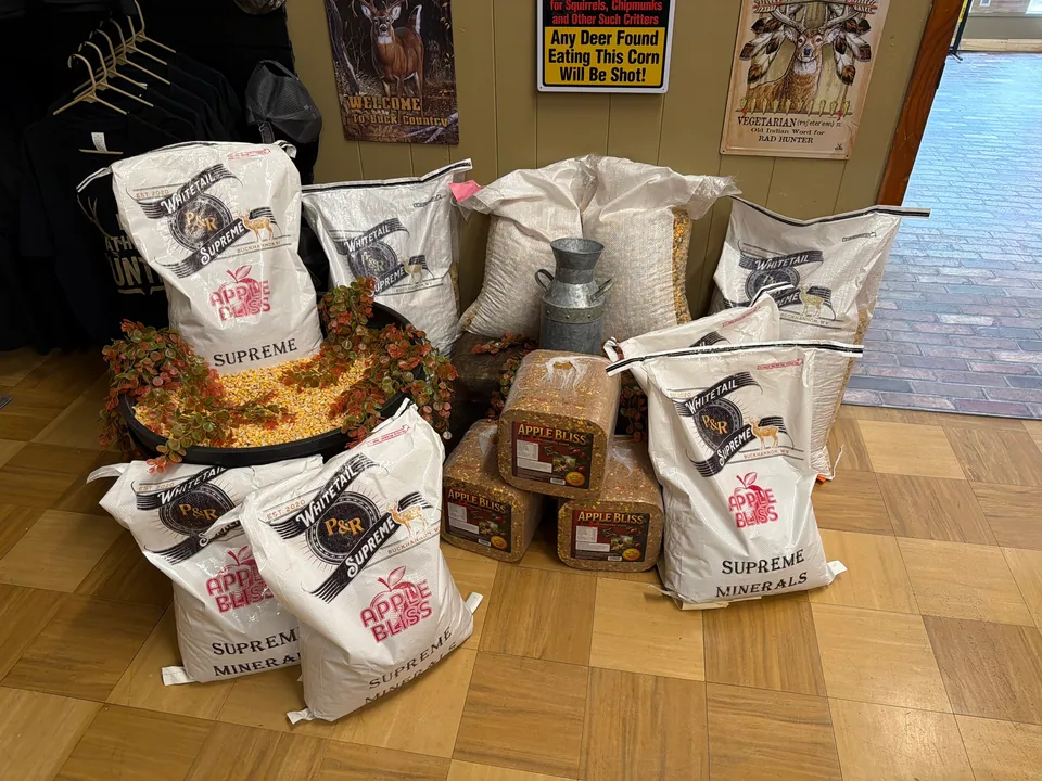 P&R Whitetail Supreme deer feed, minerals, and Apple Bliss blocks